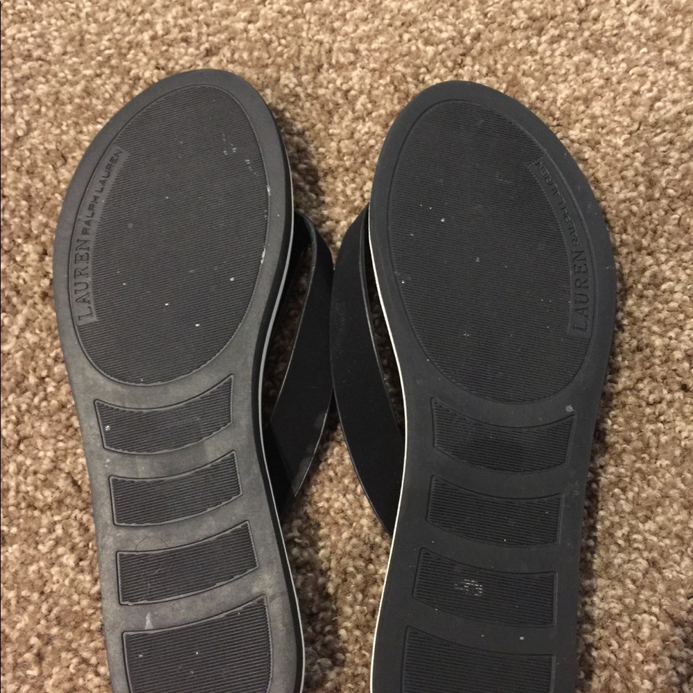 Slippers - Picture 5 of 6